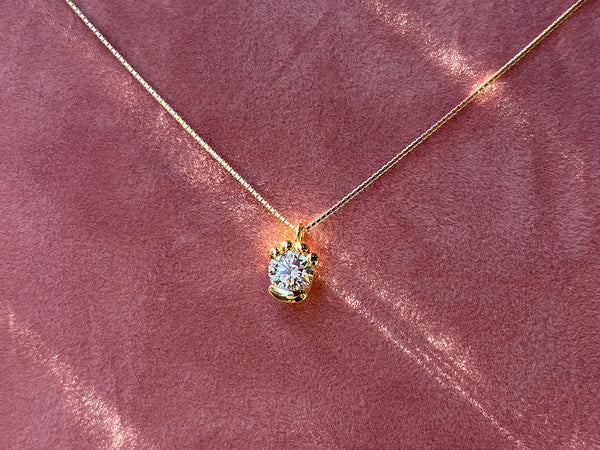 ホワイトダイヤモンド肉球ネックレス