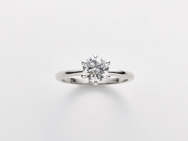 《ホワイトダイヤモンド》を育てて《プラチナリング》にお仕立てする